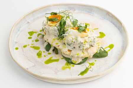 Панкейки с риетом из куриной грудки