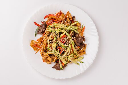 Вок с говядиной