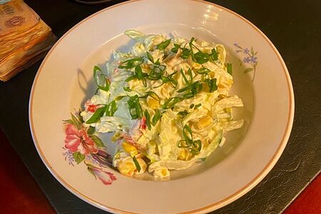 Салат из мяса камчатского краба