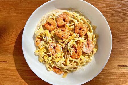 Феттуччине с тигровыми креветками