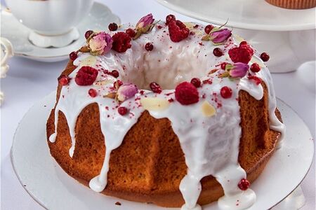 Кекс Венок ореховый с изюмом