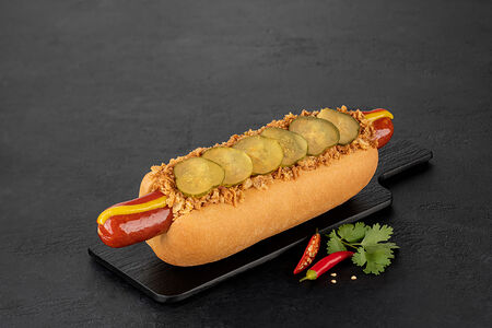 Датский хот-дог с чоризо колбаской