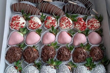 Набор клубника и банан в шоколаде