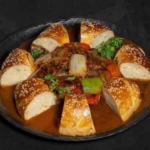 Нан бору с говядиной