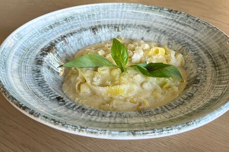 Очень сырная