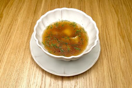 Куриный бульон с тортеллини