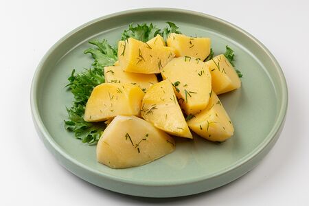 Картофель отварной по-домашнему