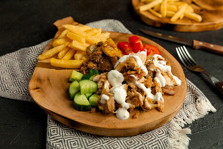 Шаверма на тарелке Грибная