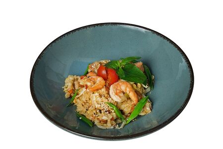 Азиатский рис с морепродуктами и овощами