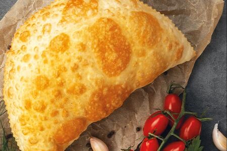 Чебурек с бараниной