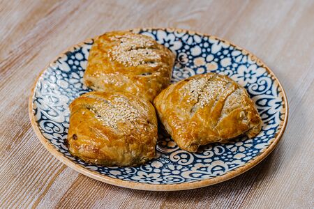 Самса со шпинатом и картофелем