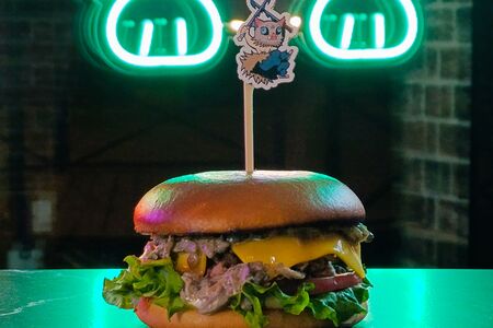 Иноске-бургер