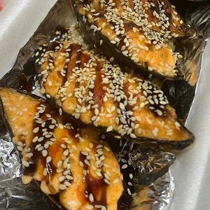 Мидии запечённые спайси