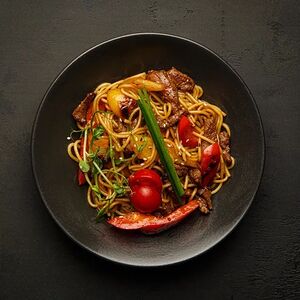 Наруто с говядиной