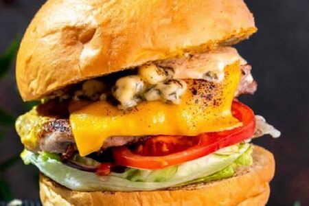 Чизбургер с сыром