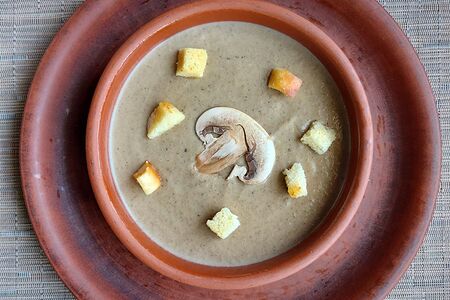 Крем-суп из шампиньонов