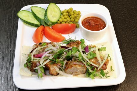 Шашлык из cвинoй шеи