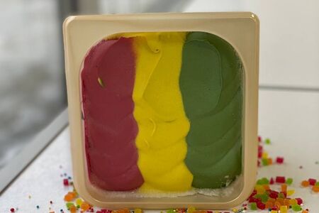 Мороженое Малибу в мини-ванне