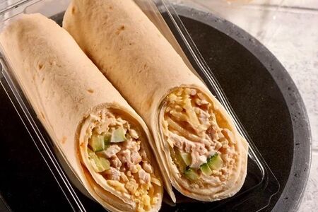 Ролл с курицей