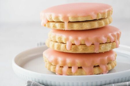 Глазированное пирожное