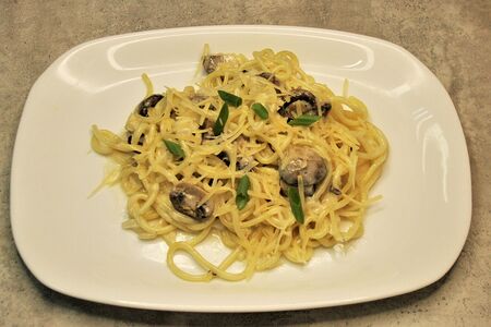 Паста с грибами в сливочном соусе