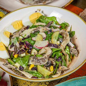 Վրացական աղցան ծառասնկով