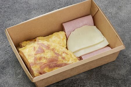 Омлет с ветчиной и сыром