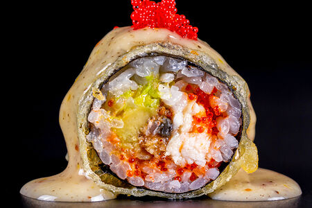 Тёплый ролл Угорь, краб и медовая горчица