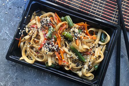 Удон с овощами