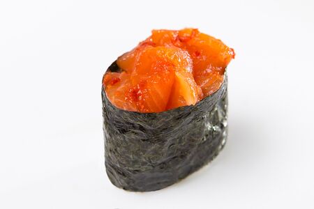 Гункан Спайси Сяке