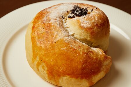 Плюшка с маком