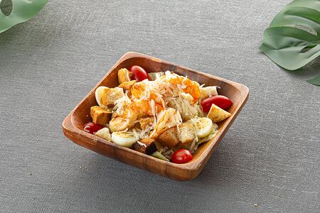 Салат Цезарь с креветкой
