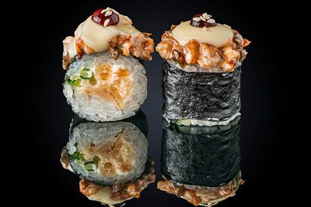 Запеченный ролл с угрем