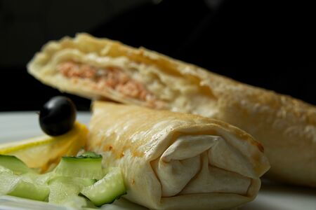 Запеченная семга в лаваше