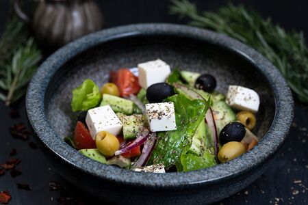 Салат Греческий с авокадо и сыром фетакса