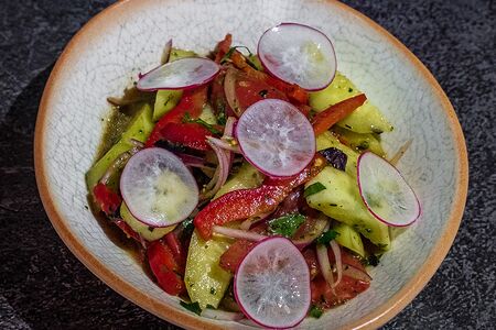 Салат по-грузински