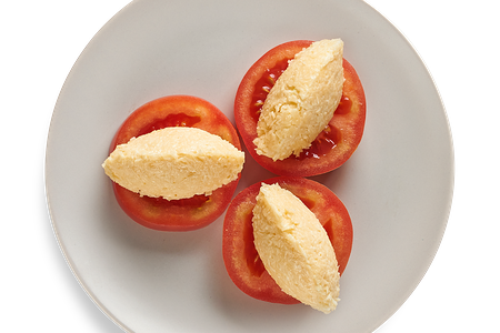 Помидоры с сыром и чесноком