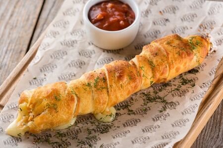 Кебаб из сулугуни и помидоров