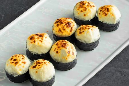 Запеченный ролл Сливочный краб