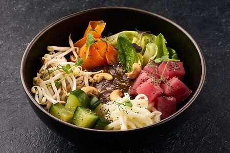 Поке с тунцом