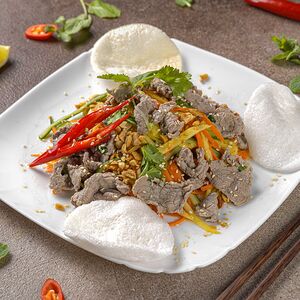 Салат с говядиной 