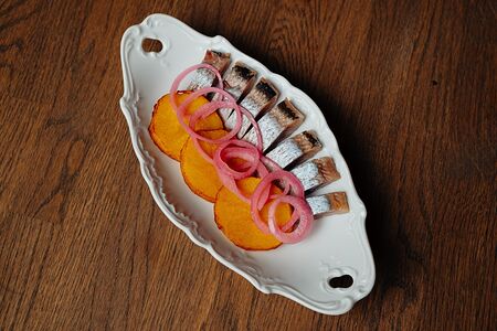 Олюторская с луком