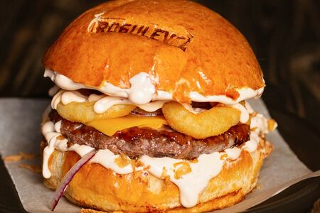 РогБургер Луковый