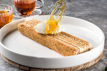 Торт медовый