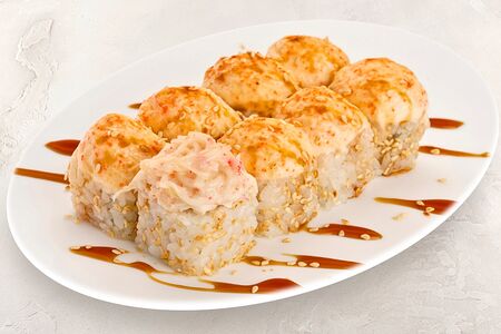 Запеченный сливочный ролл ориджинал с крабом