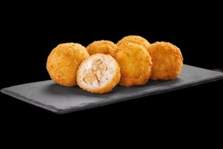 Рисовые шарики с курицей