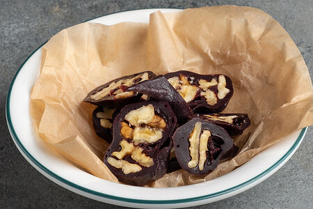 Чурчхела с грецким орехом