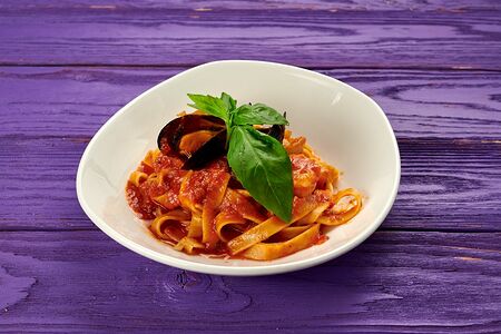 Феттуччине с морепродуктами