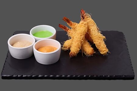 Креветки Катаифи