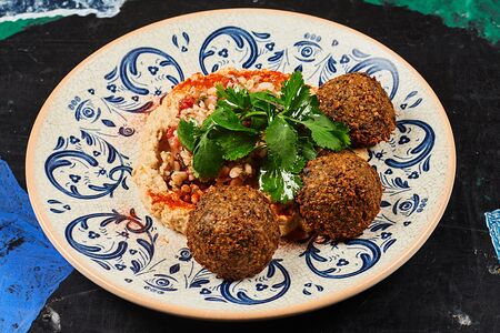 Хумус с фалафелем и табуле